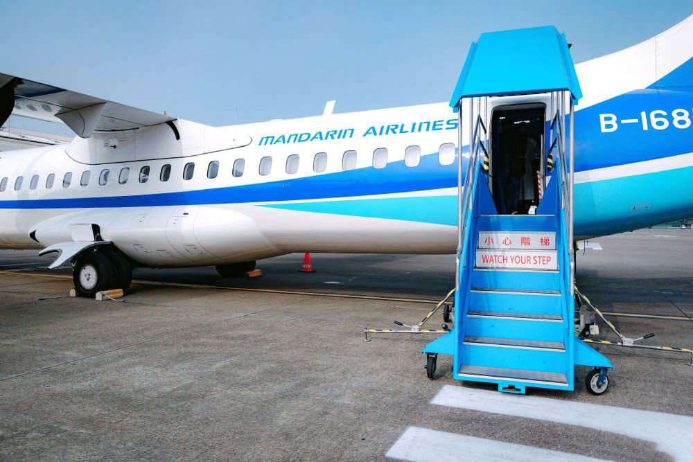澎湖高雄來回機票