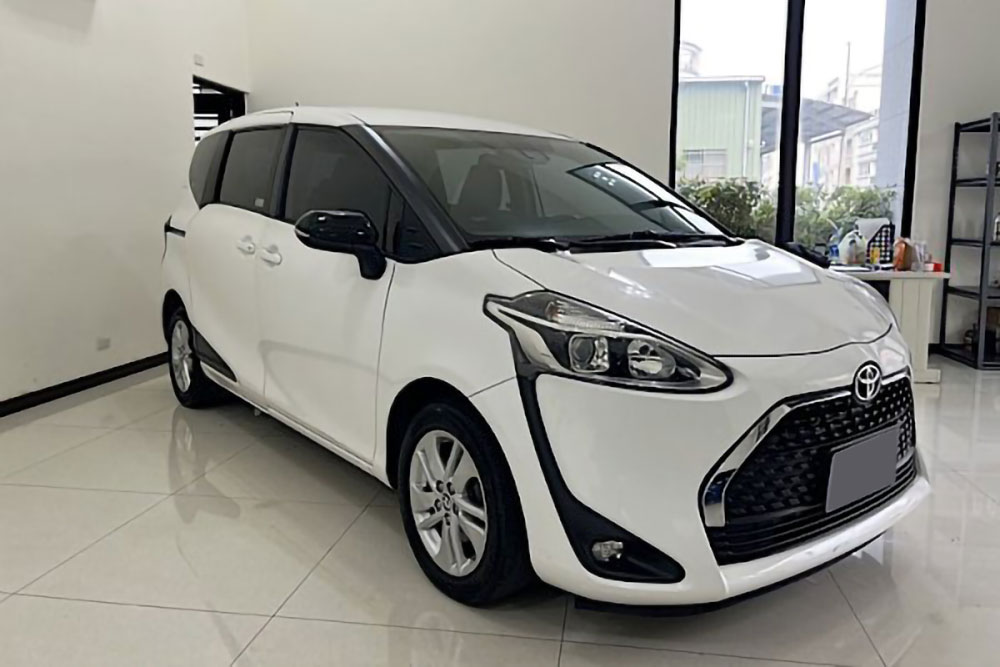 TOYOTA-SIENTA 七人座
