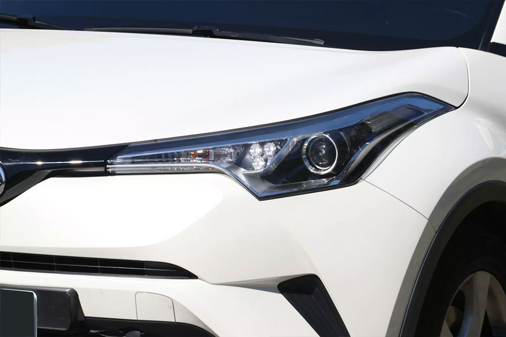 TOYOTA-CHR 五人座