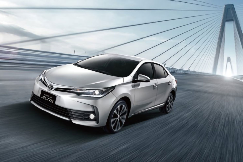 TOYOTA-ALTIS 五人座