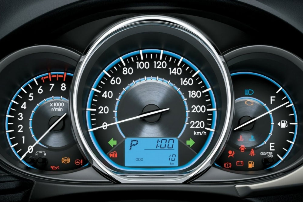 TOYOTA-VIOS 五人座