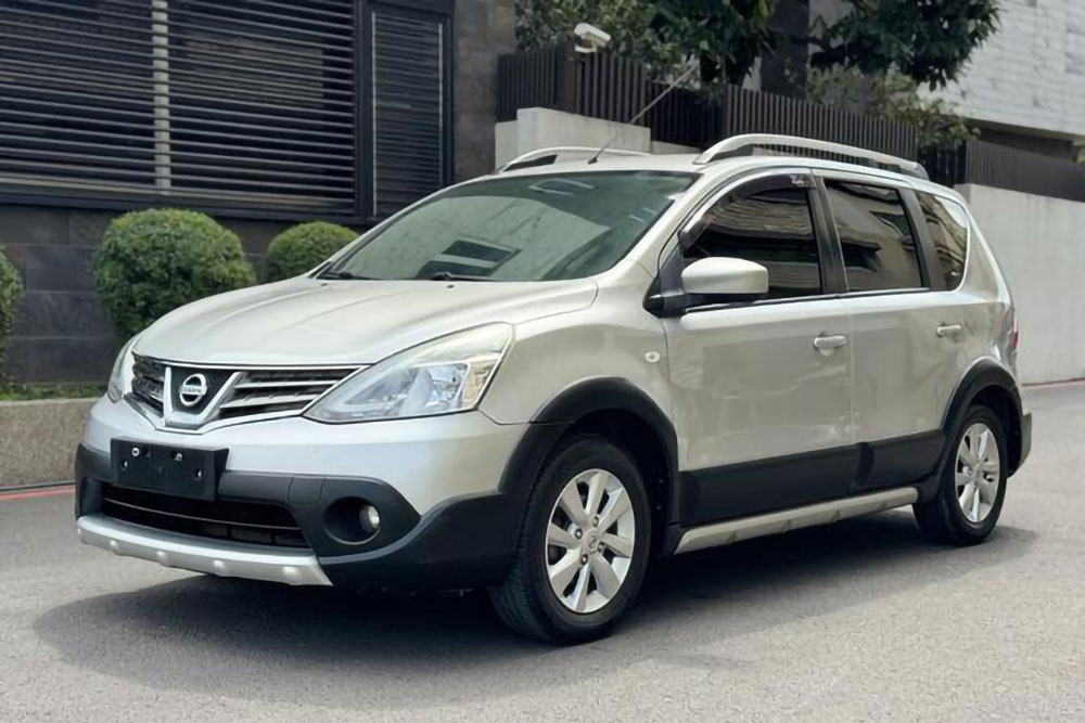 NISSAN-LIVINA 五人座