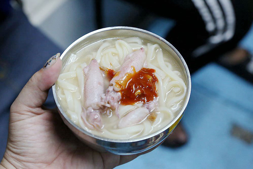 歐船長夜釣小管