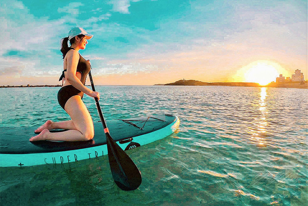 SUP立槳+衝浪板滑水