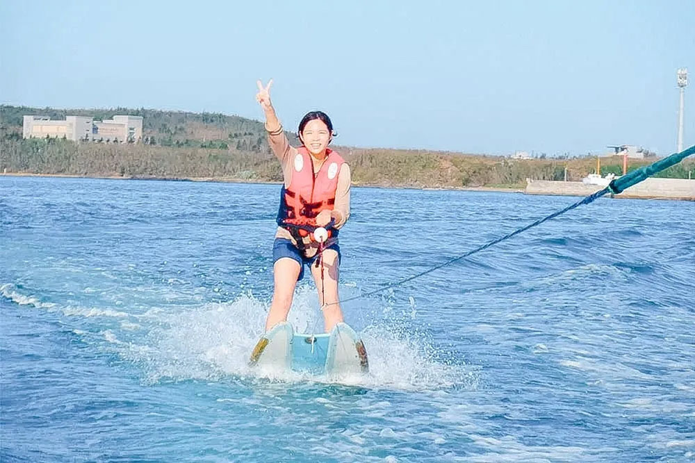 SUP立槳+衝浪板滑水